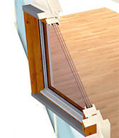 【コムハウスの性能・仕様】木製３層ガラス窓
